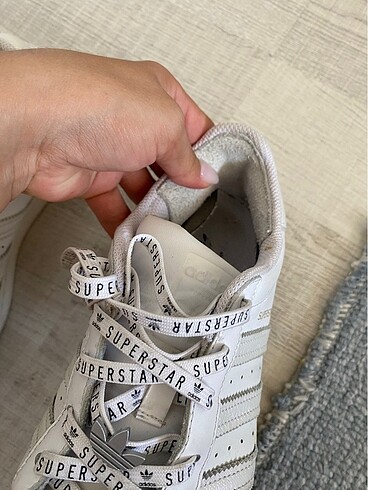 39 Beden beyaz Renk Adidas superstar