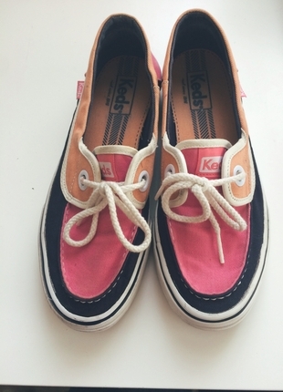 keds ayakkabı