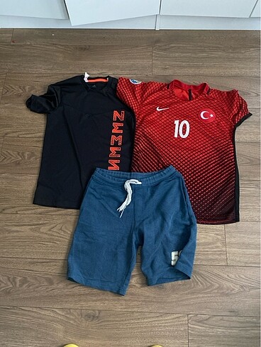 Adidas ve Nike 11/12yaş formalar