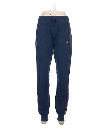 Adidas Eşofman Altı %70 İndirimli.