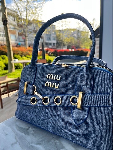 jean desen miumiu kol çantası çapraz çanta