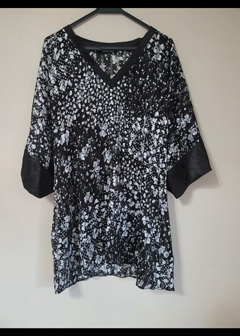 G 538 V Yaka Siyah Gri Batik Desenli Salaş Bluz - Görsel 2