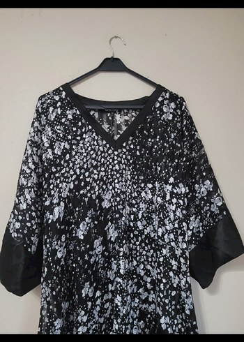 G 538 V Yaka Siyah Gri Batik Desenli Salaş Bluz - Görsel 3