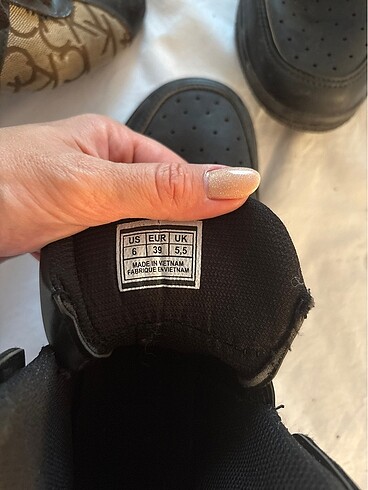 39 Beden siyah Renk Jordan