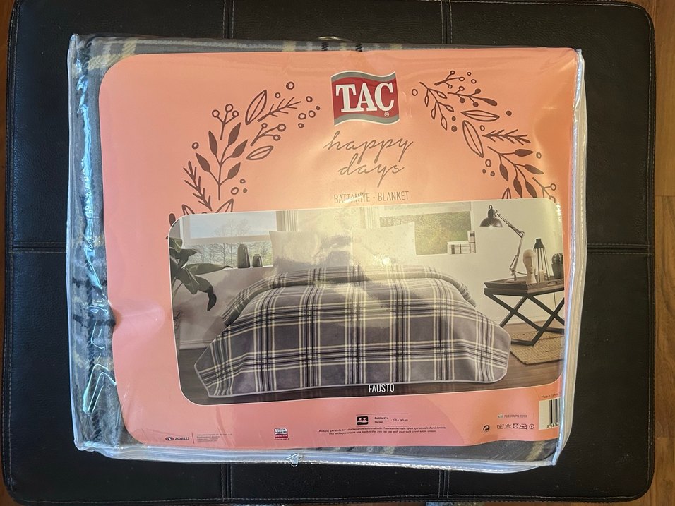 Taç Gri Ekoseli Baskılı Nevresim Takımı - Görsel 2