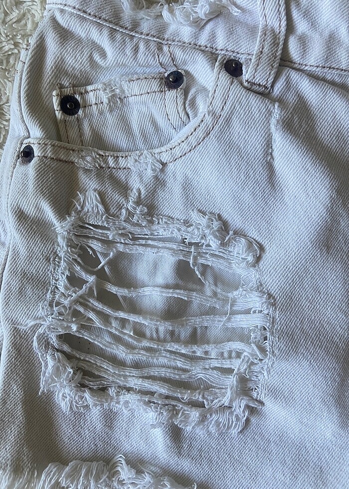 Pull&Bear Denim Şort - Görsel 4