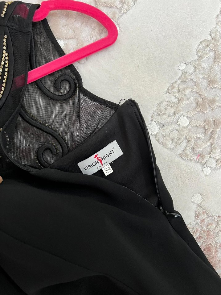 V Yaka Fermuarlı Siyah Midi Abiye Elbise - Görsel 2