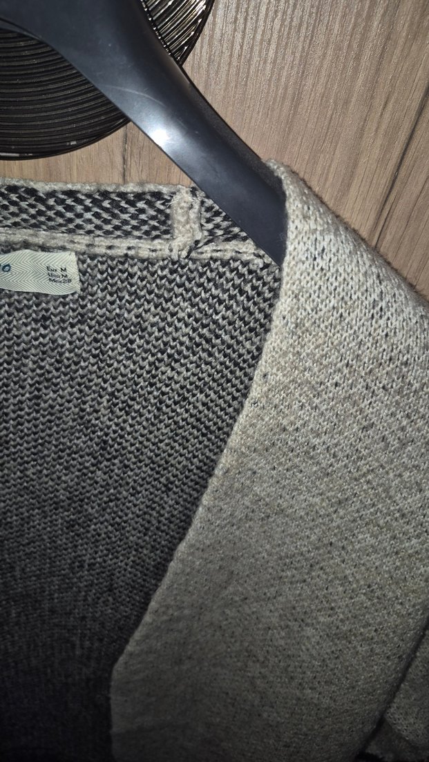 Gri Uzun Örgü Kadın Hırka - Görsel 3