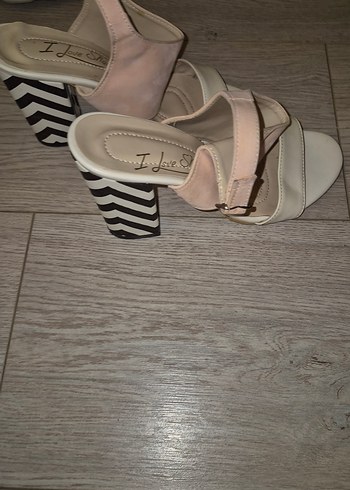 Bej Kadın Dolgu Topuklu - Görsel 4