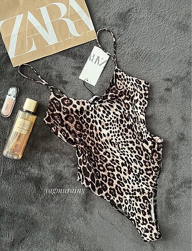 Zara leopar body