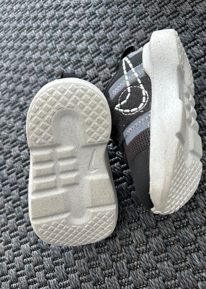 Nike spor ayakkabı - Görsel 2