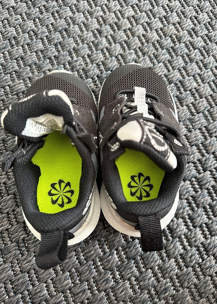 Nike spor ayakkabı - Görsel 3