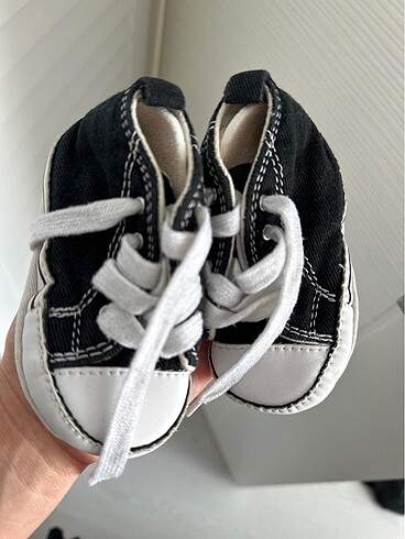 Bebek converse
