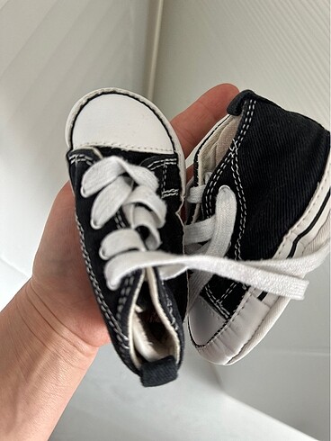 19 Beden siyah Renk Bebek converse