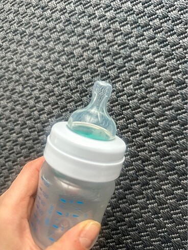 Beden beyaz Renk Philips Avent Colic biberon
