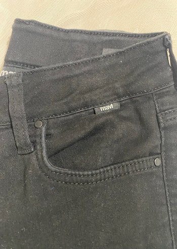 Mavi Siyah Kadın Slim Fit Kot Pantolon - Görsel 5