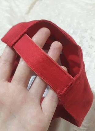  Beden kırmızı Renk Şapka 