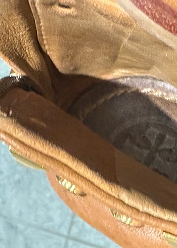 38,5 Beden Tory Burch deri sandalet