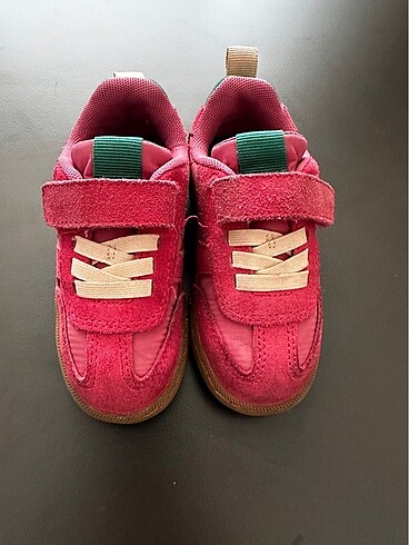 Zara bebek
