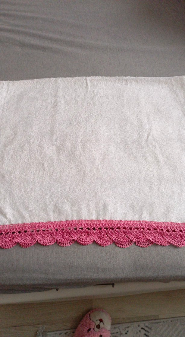 Pembe Nakışlı Havlu - Görsel 2