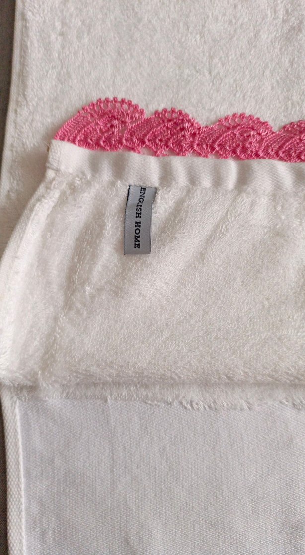 Pembe Nakışlı Havlu - Görsel 3