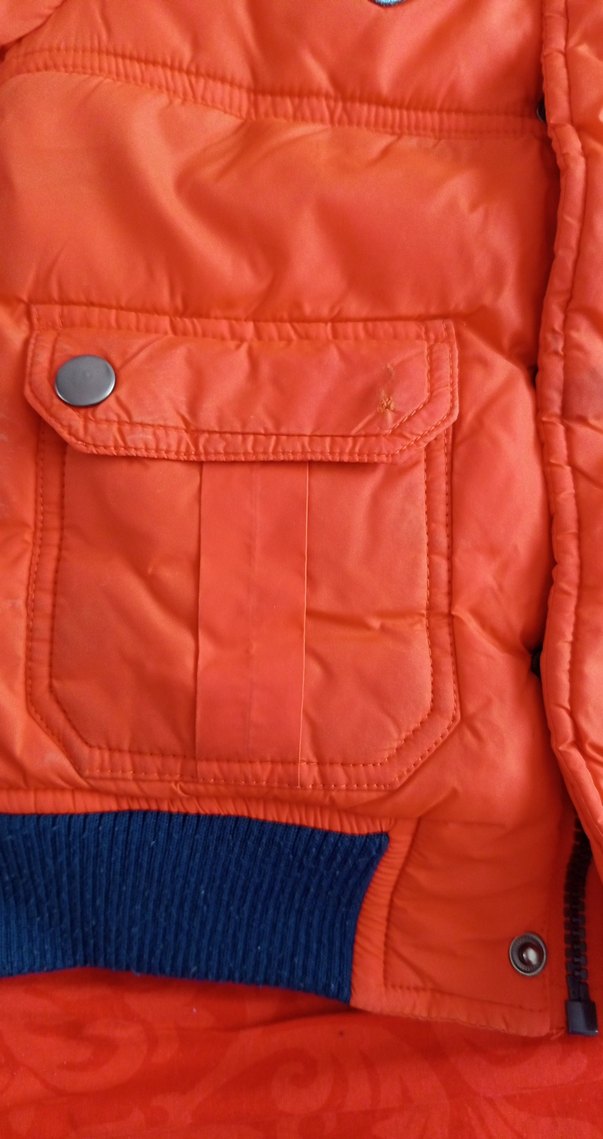 Turuncu Kapüşonlu Erkek Çocuk Montu - Görsel 3