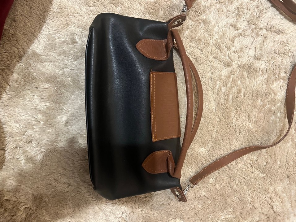 Kahverengi Tokalı Siyah Deri Kadın Çanta - Görsel 2