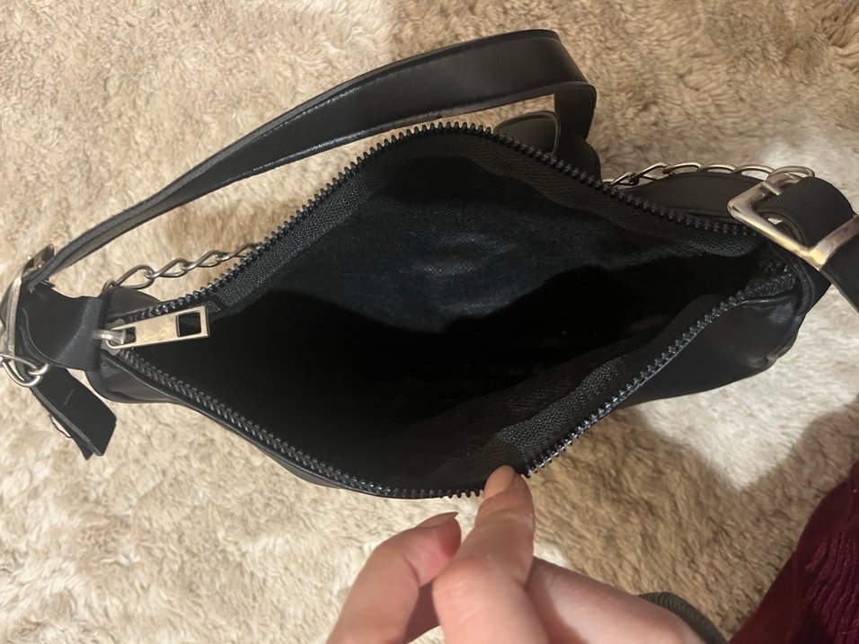 Zincir Detaylı Siyah Kadın Kol Çanta - Görsel 3