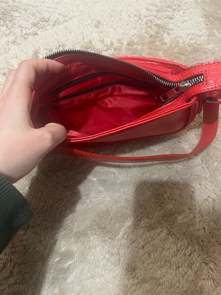 Kırmızı Yılan Desenli Deri Kadın Çanta - Görsel 4