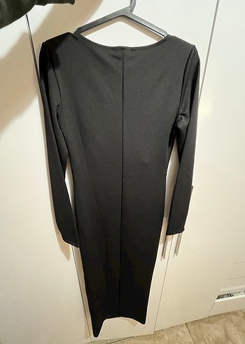 Siyah Kalp Yaka Uzun Kol Elbise - Görsel 3