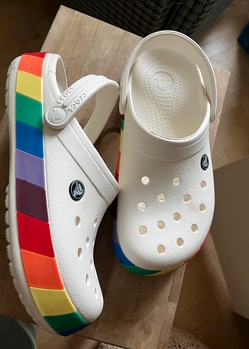 39 Beden Crocs crocband/ rainbow