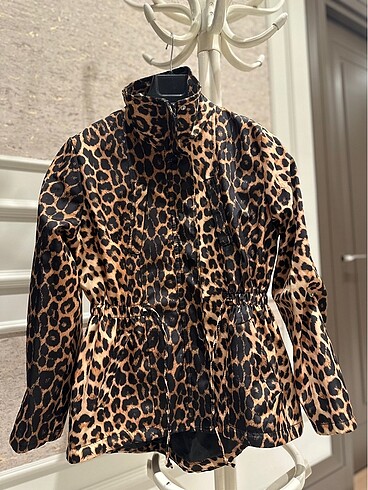 Leopar trençkot