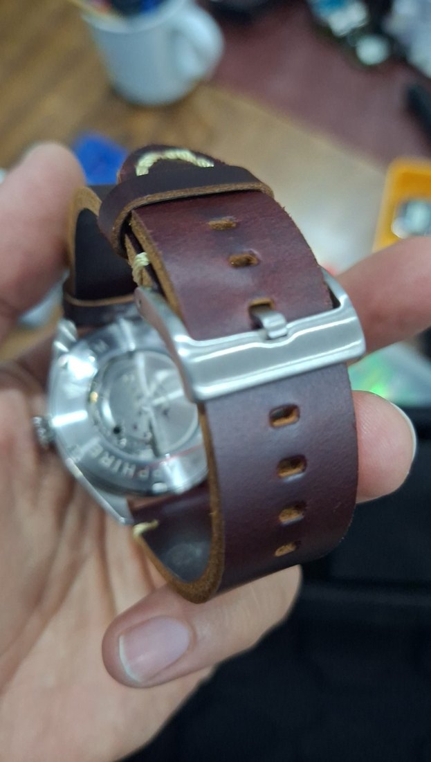 Kahverengi Deri Kayışlı Klasik Erkek Saati - Görsel 3