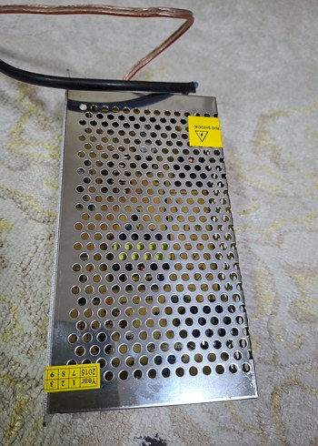 Sarı Kablolu Güç Kaynağı ve Fiş - Görsel 5