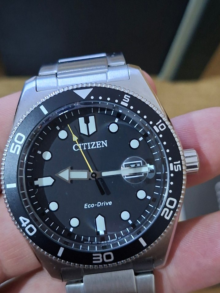Citizen Eco-Drive Gri Erkek Kol Saati - Görsel 4