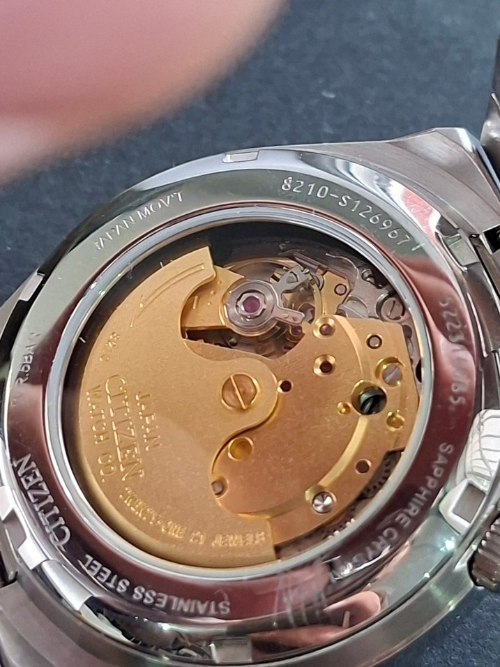 Citizen Sarı Otomatik Erkek Saati - Görsel 3