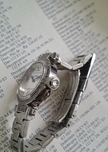 Cartier Kadın Beyaz Klasik Modern Saat - Görsel 4