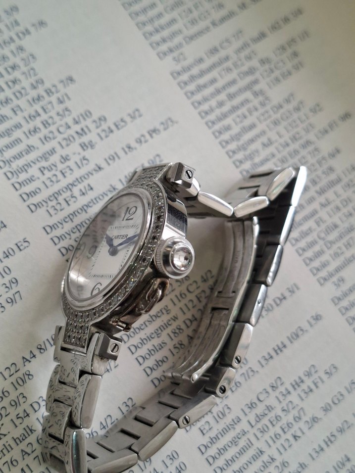 Cartier Kadın Beyaz Klasik Modern Saat - Görsel 4