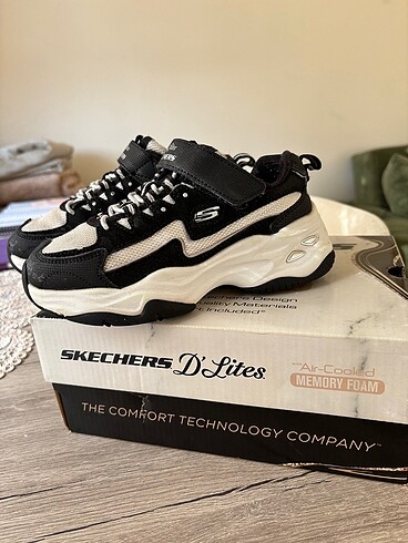 Skechers kız çocuk ayakkabı