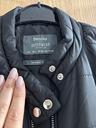 Bershka Bershka siyah yelek