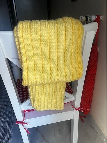 Butter yellow örme atkı