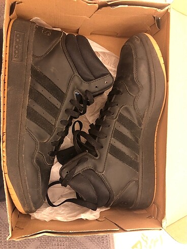 Adidas bilekli ayakkabi 43,5