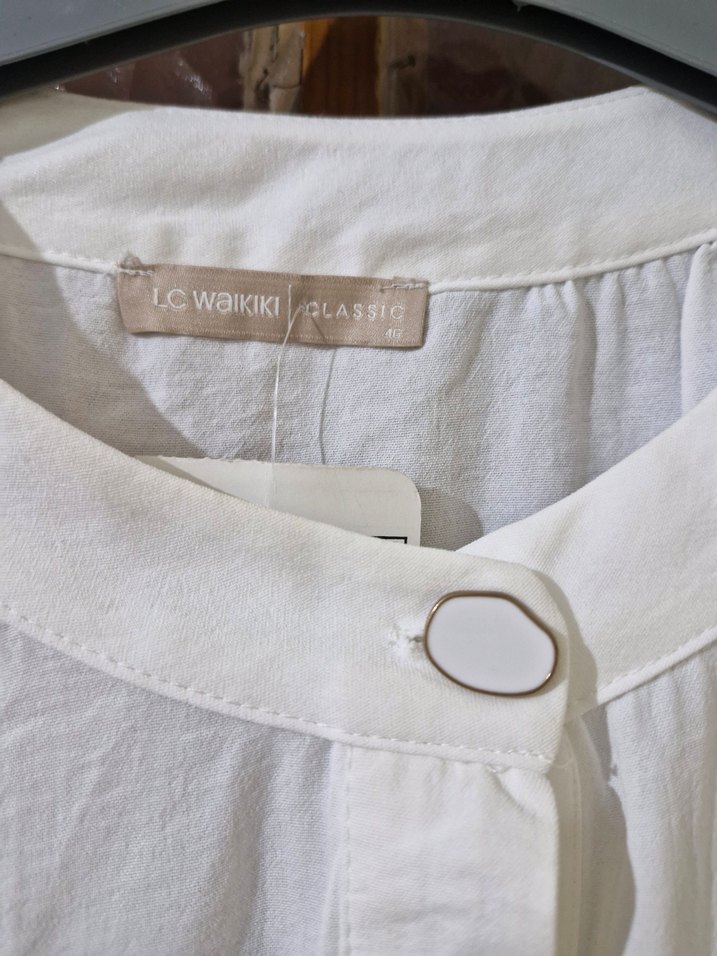 Kadın Beyaz Keten Düğmeli Uzun Kollu Gömlek - Görsel 3