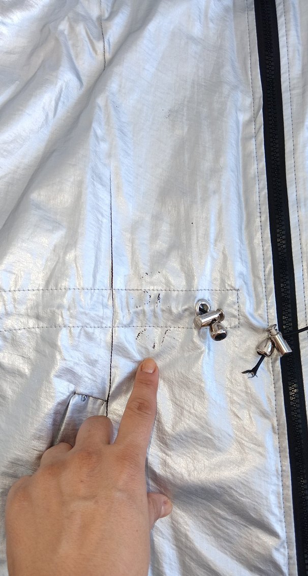 Kadın Gri Kapüşonlu Midi Yağmurluk - Görsel 2