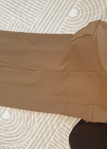 Düğmeli Bej etek - Görsel 3