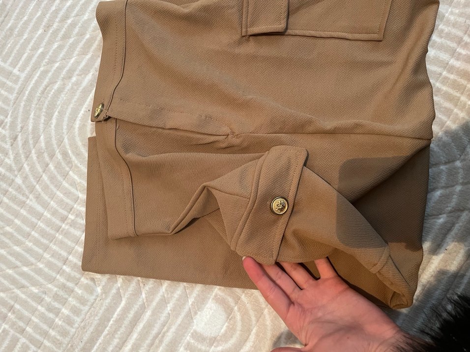 Düğmeli Bej etek - Görsel 2