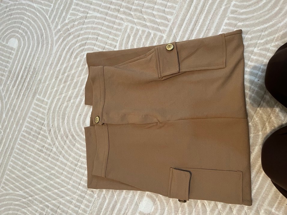 Düğmeli Bej etek - Görsel 5