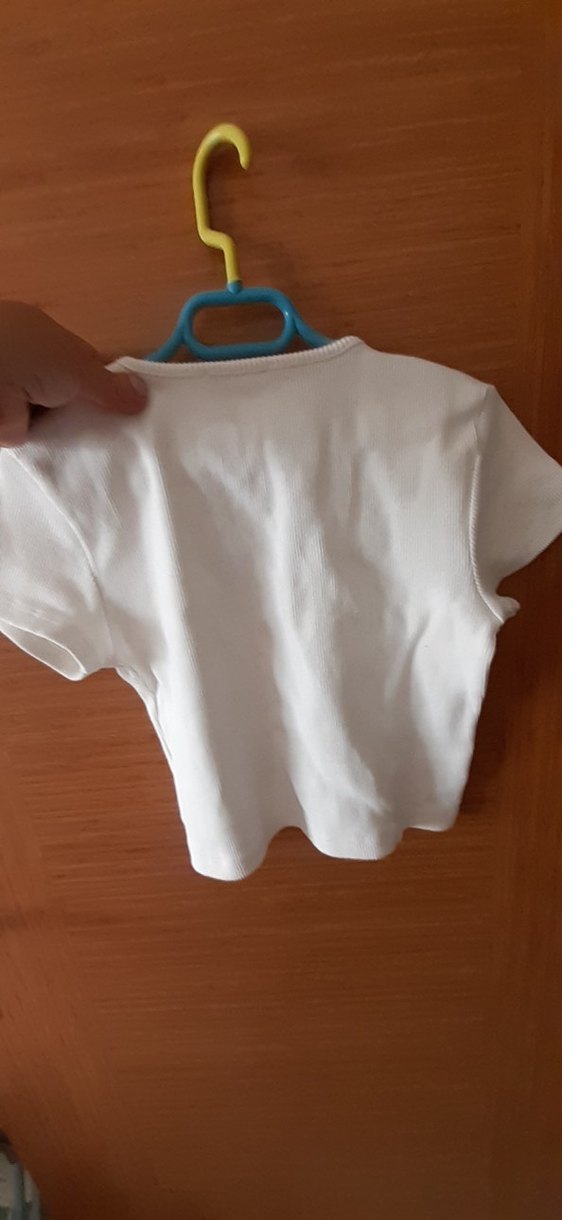 Kız Çocuk Beyaz Düğmeli Kısa Kollu Tişört - Görsel 3