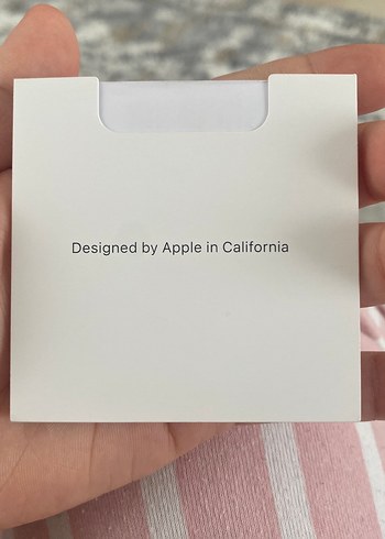 Apple AirPods 4 Aktif Gürültü Engelleme Beyaz Kablosuz Kulaklık - Görsel 3