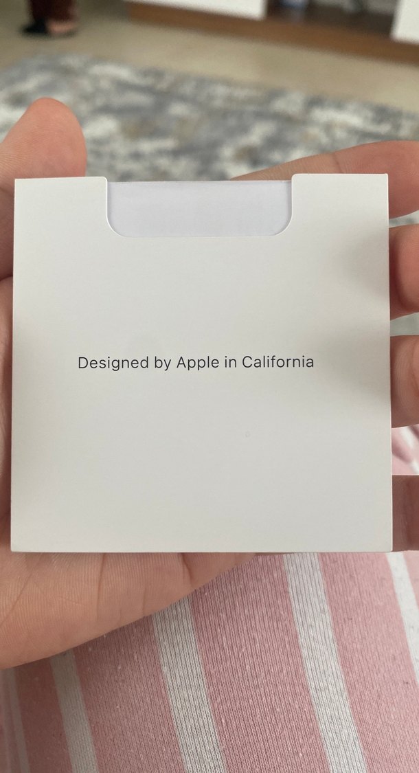 Apple AirPods 4 Aktif Gürültü Engelleme Beyaz Kablosuz Kulaklık - Görsel 3